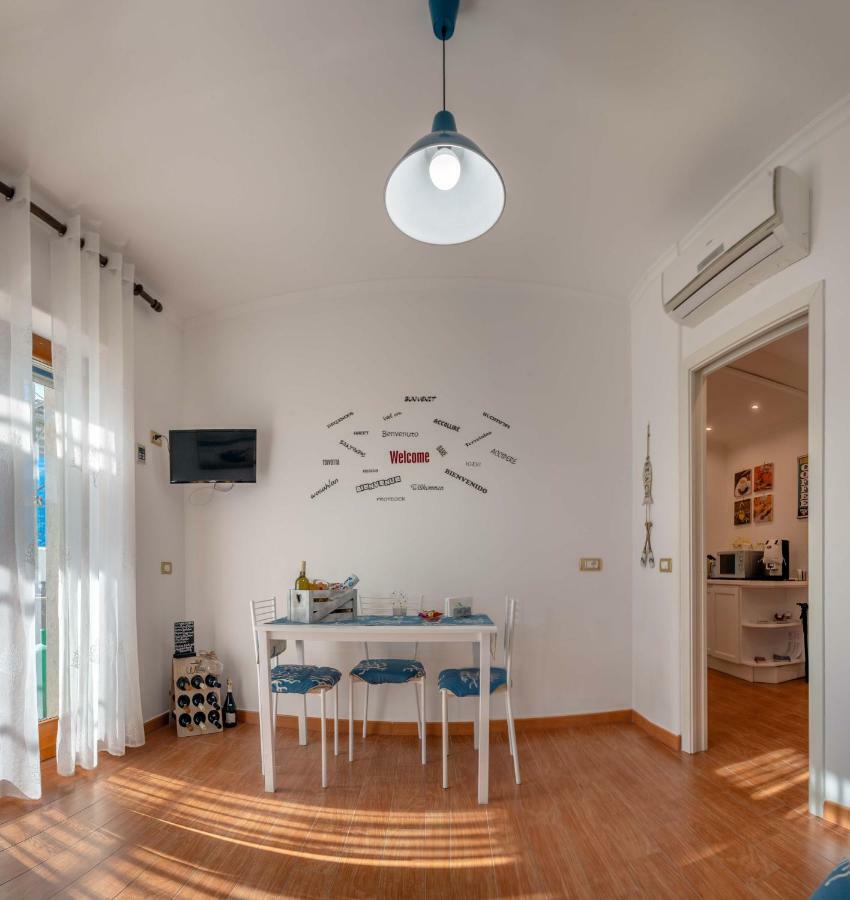 Casa Di Flo Lejlighed Sorrento Eksteriør billede