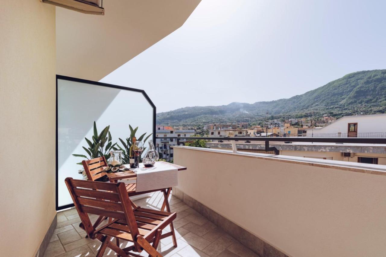 Casa Di Flo Lejlighed Sorrento Eksteriør billede